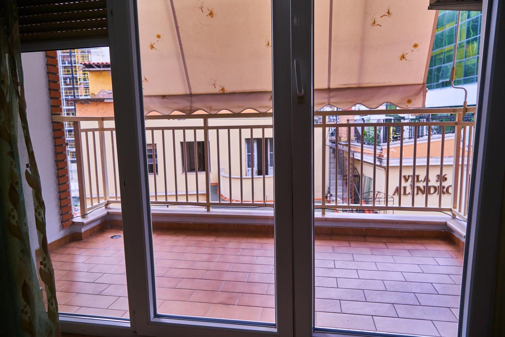 Kalpazo Home Skanderbeg Square Τίρανα Εξωτερικό φωτογραφία