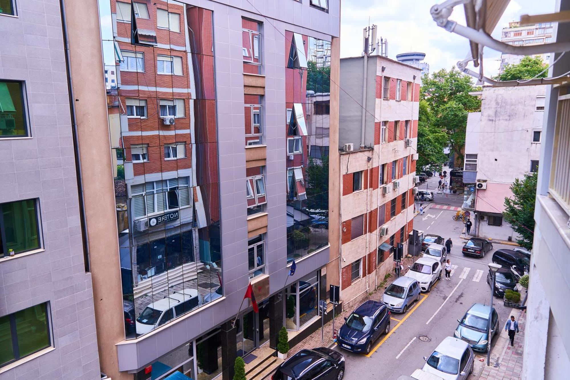 Kalpazo Home Skanderbeg Square Τίρανα Εξωτερικό φωτογραφία